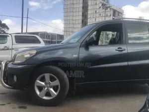 Toyota RAV4 2005 Gray
