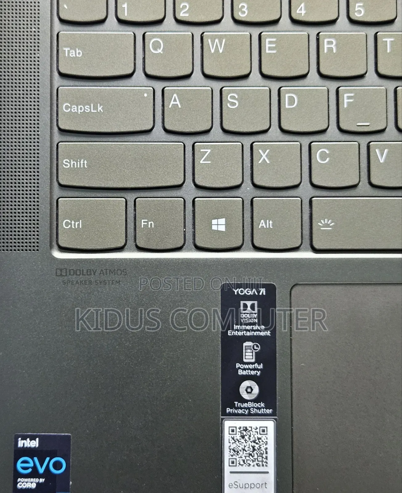 New Laptop Lenovo Yoga 7i 12GB Intel Core I5 SSD 512GB