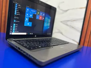 New Laptop HP Pavilion 15 4GB Intel Core I5 SSD 256GB