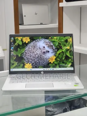 New Laptop HP Pavilion 14 16GB Intel Core I7 SSD 512GB