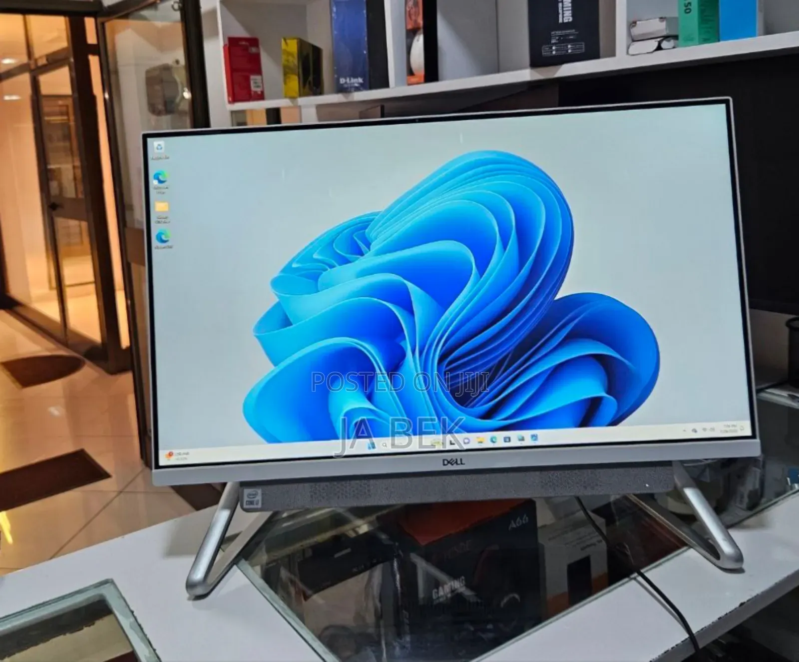 New Dell Inspiron 27 All-in-One 12GB Intel Core i7 SSD 512GB