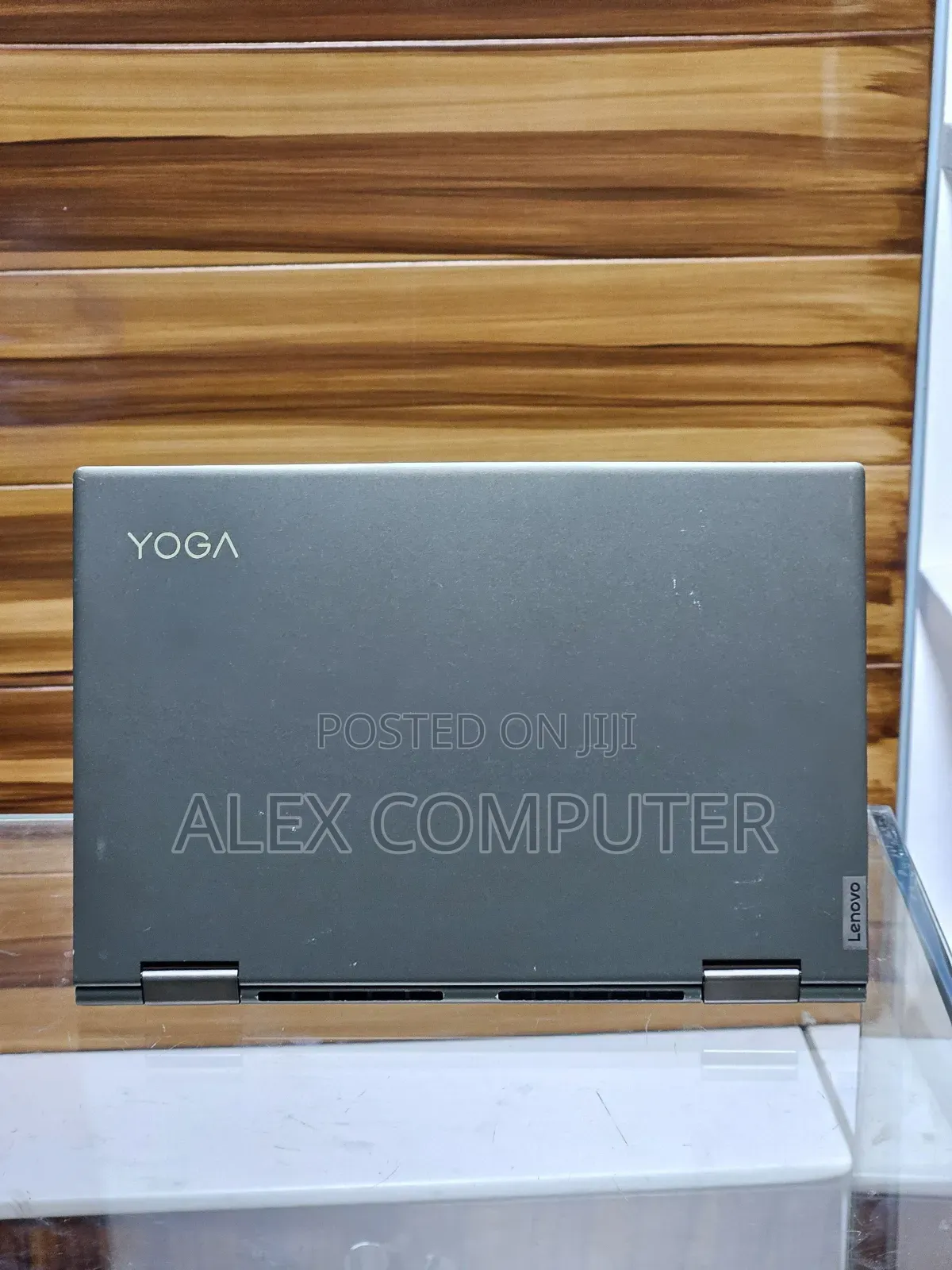 New Laptop Lenovo Yoga 7i 12GB Intel Core I5 SSD 512GB