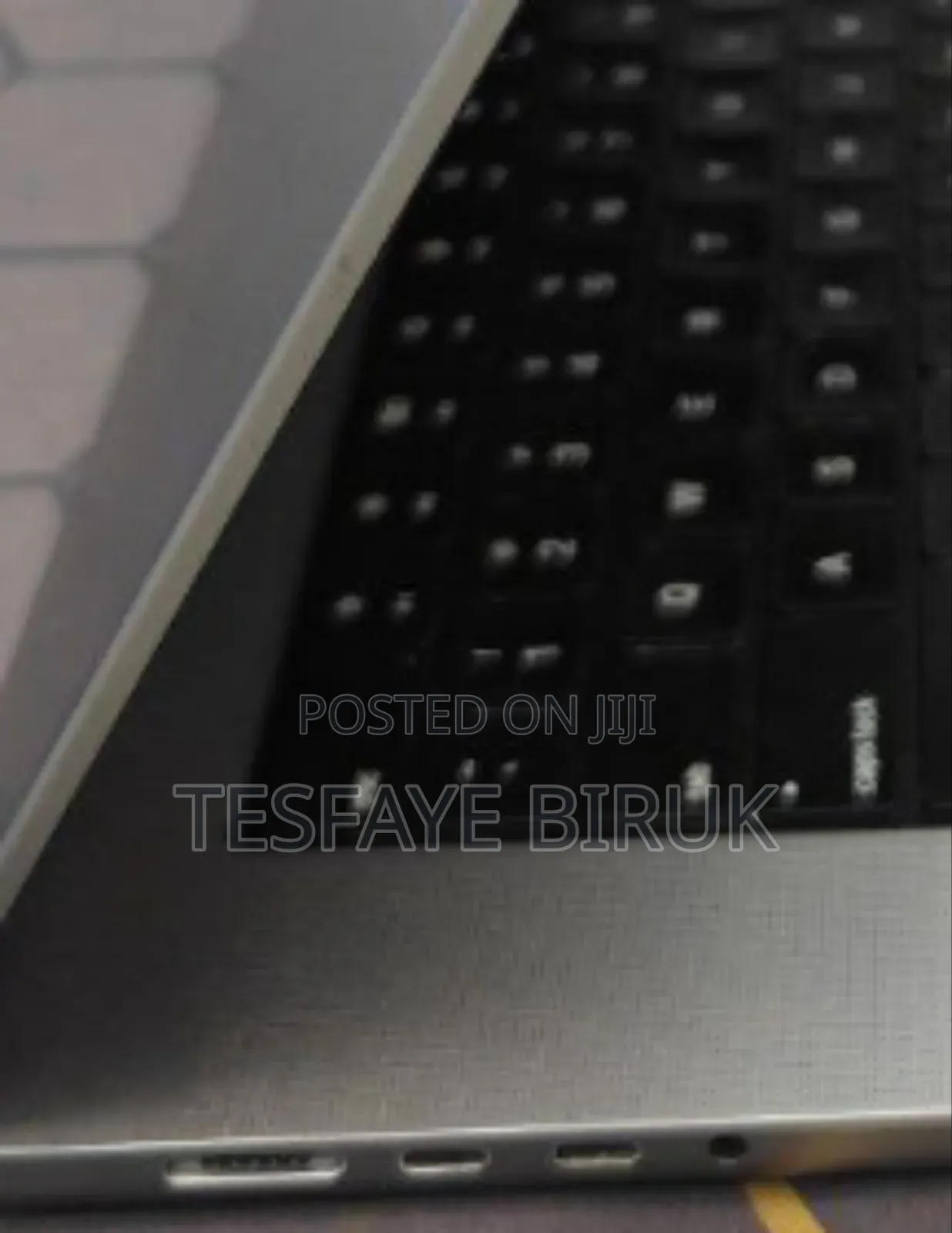 New Laptop Apple MacBook Pro M1 16GB Apple M1 Pro SSD 512GB