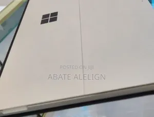 New Laptop Microsoft Surface Pro 4 8GB Intel Core I5 SSD 256GB