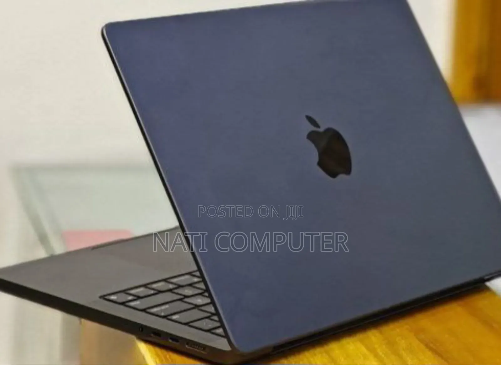 New Apple MacBook Pro 2023 M3 14-Inch 18GB Apple M3 Pro SSD 512GB