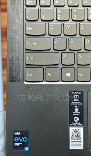New Laptop Lenovo Yoga 7i 12GB Intel Core I5 SSD 512GB