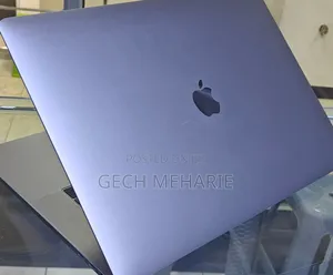 New Laptop Apple MacBook Pro 2019 32GB Intel Core I7 SSD 256GB