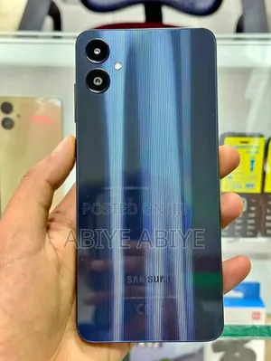 Samsung Galaxy A05 64 GB Black