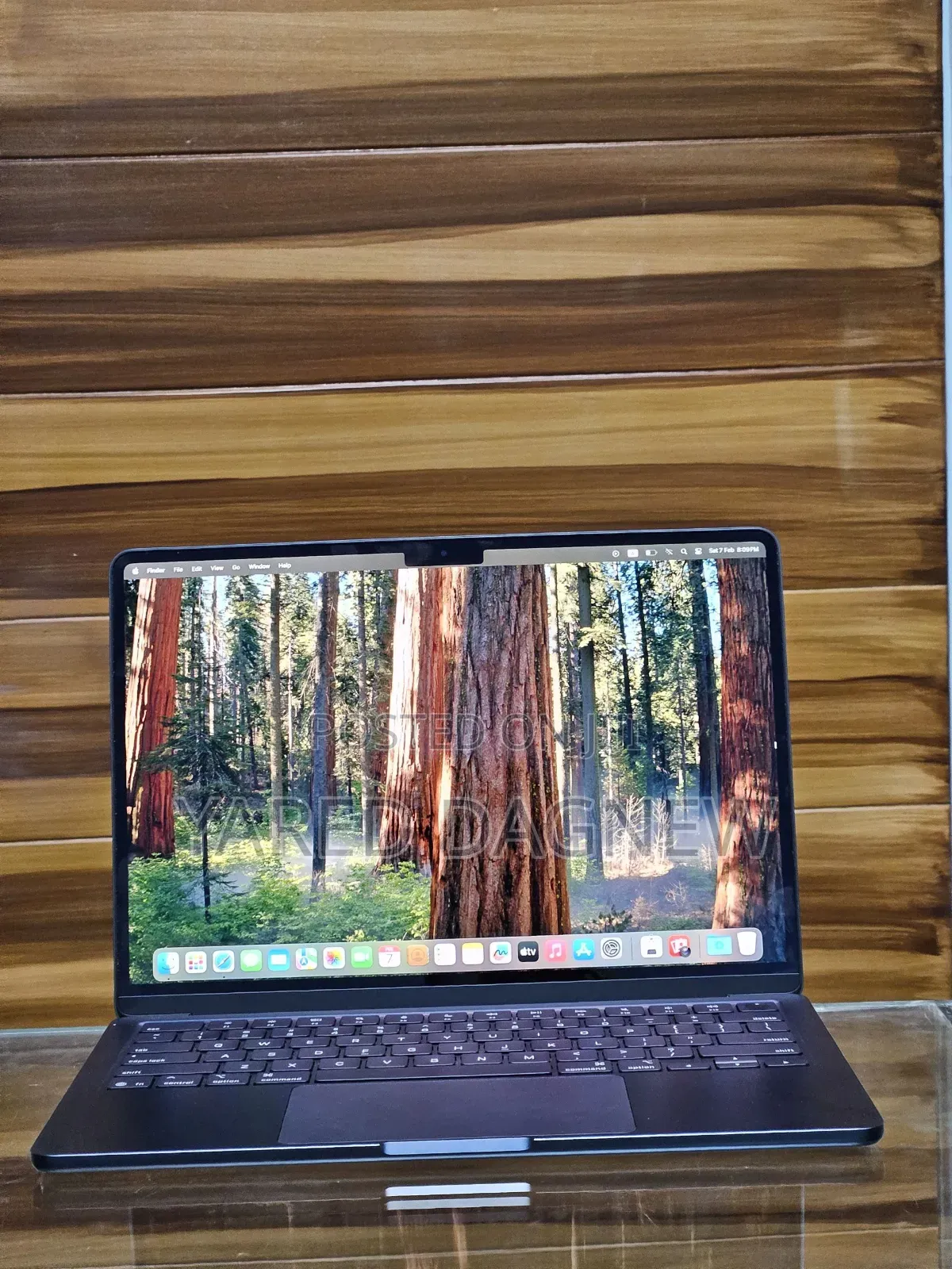 New Laptop Apple MacBook Air 2025 M4 13-Inch 16GB Apple M4 SSD 256GB