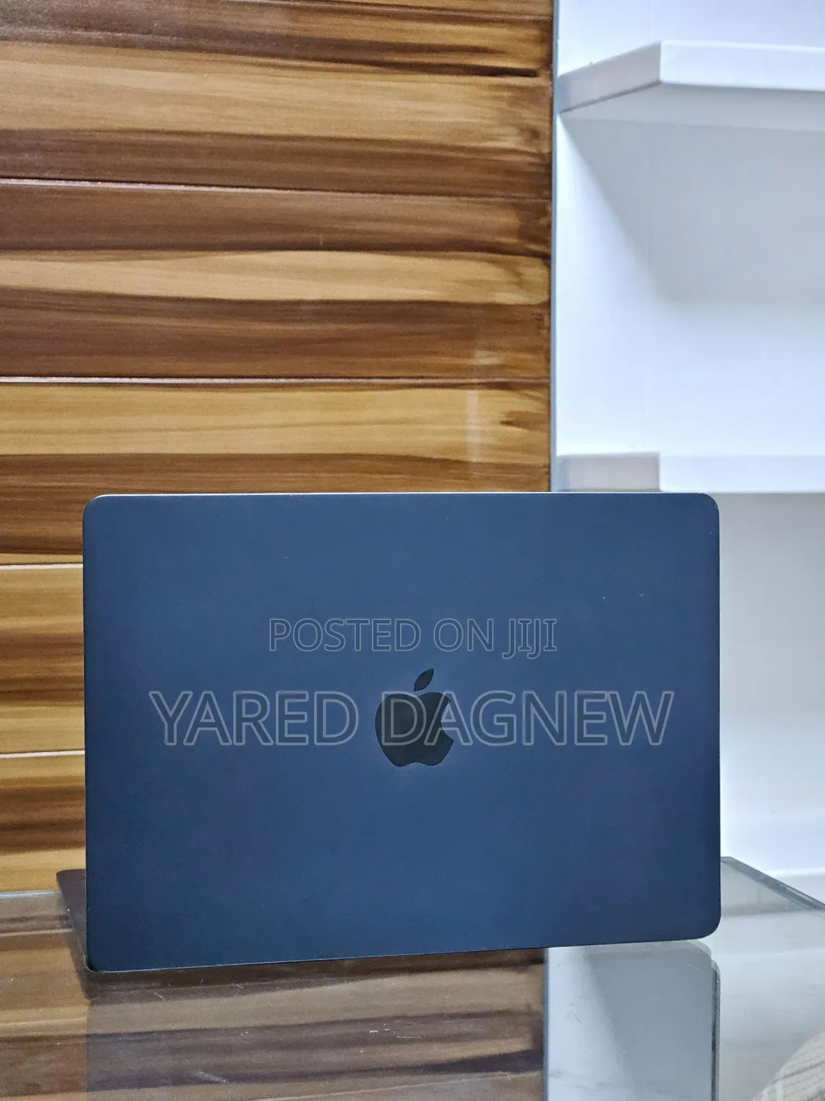 New Laptop Apple MacBook Air 2025 M4 13-Inch 16GB Apple M4 SSD 256GB