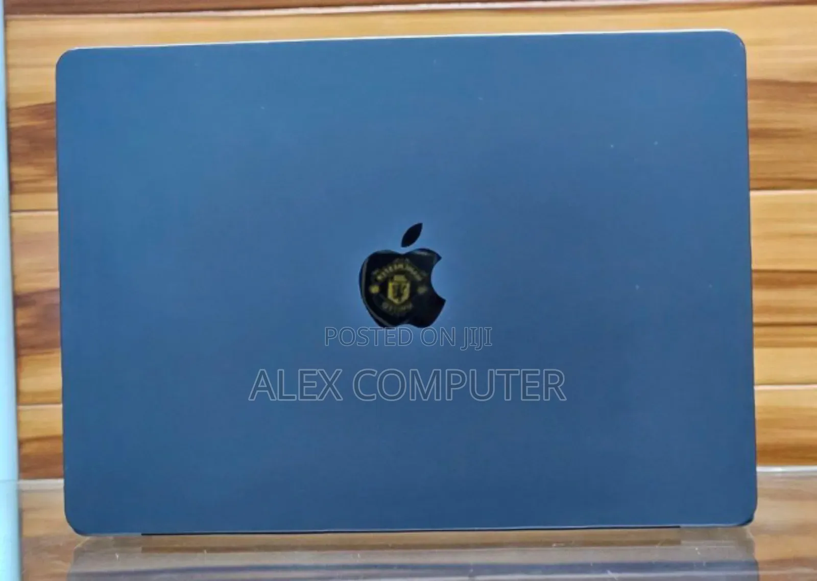 New Laptop Apple MacBook Air 2025 M4 13-Inch 16GB Apple M4 SSD 256GB