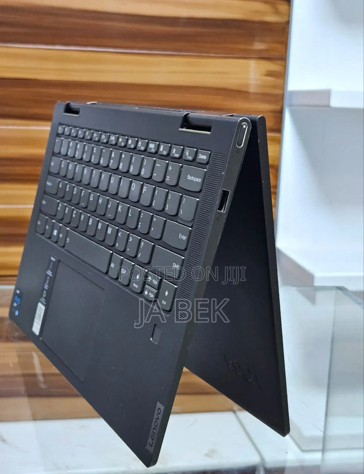 New Laptop Lenovo Yoga 7i 12GB Intel Core I5 SSD 512GB