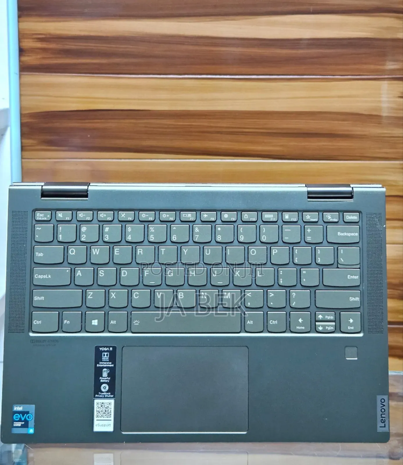 New Laptop Lenovo Yoga 7i 12GB Intel Core I5 SSD 512GB