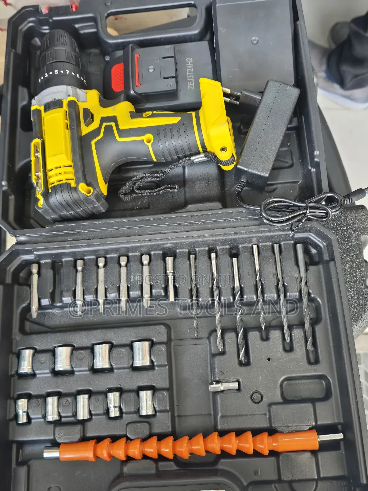 Dewalit Rechargeable Drill
