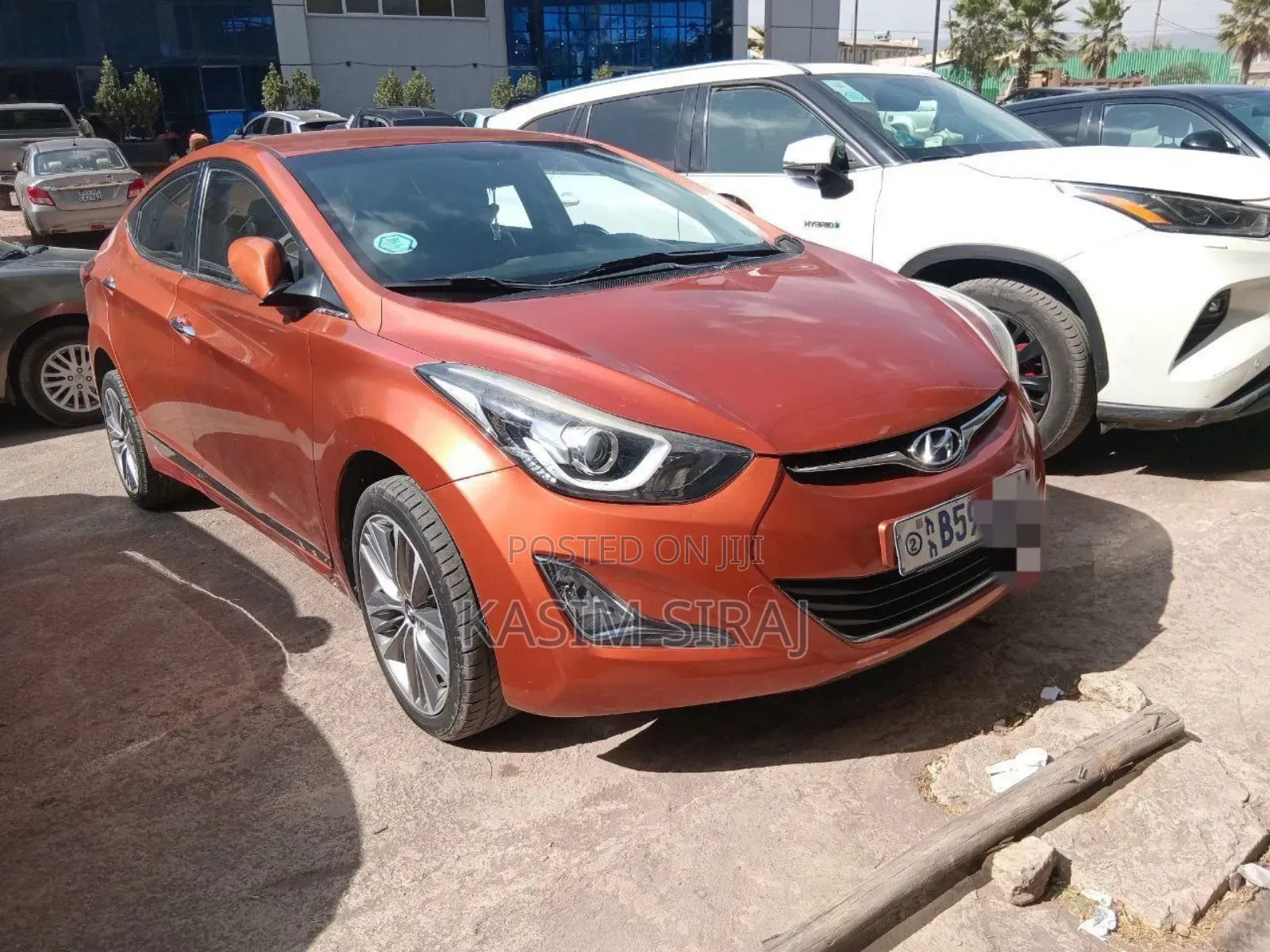 Hyundai Avante 2015 Burgundy