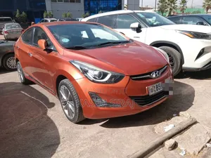 Hyundai Avante 2015 Burgundy