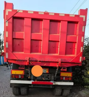 Tx 336. Bank. 6m. Available