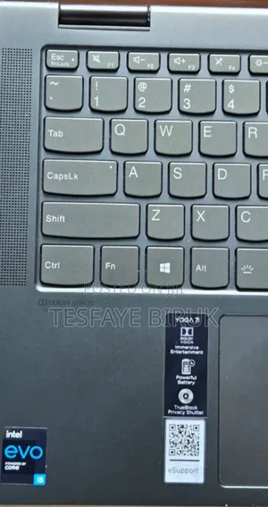 New Laptop Lenovo Yoga 7i 12GB Intel Core I5 SSD 512GB