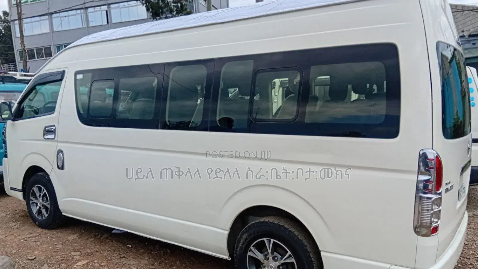 Toyota HiAce 2022 White