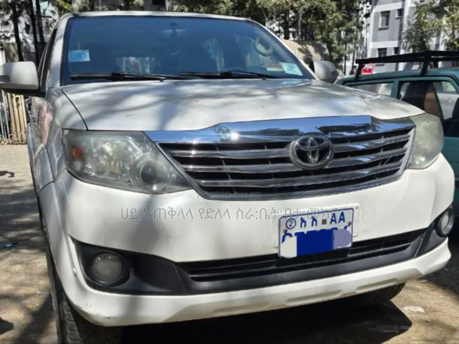 Toyota Fortuner 2013 White