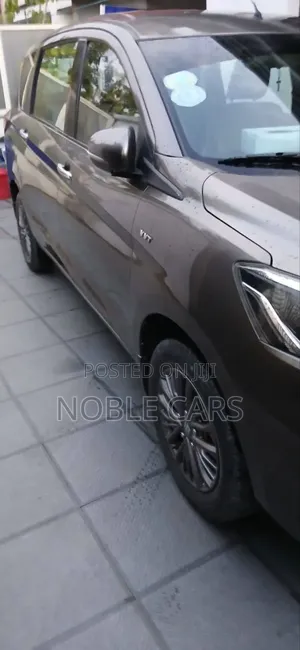 Suzuki Ertiga 2022 Brown