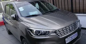 Suzuki Ertiga 2022 Brown