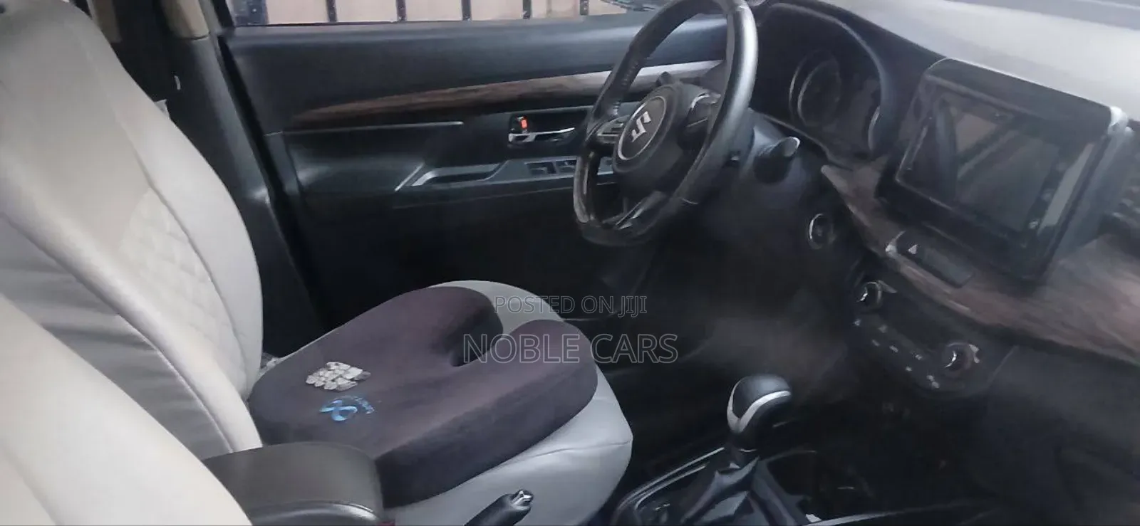 Suzuki Ertiga 2022 Brown