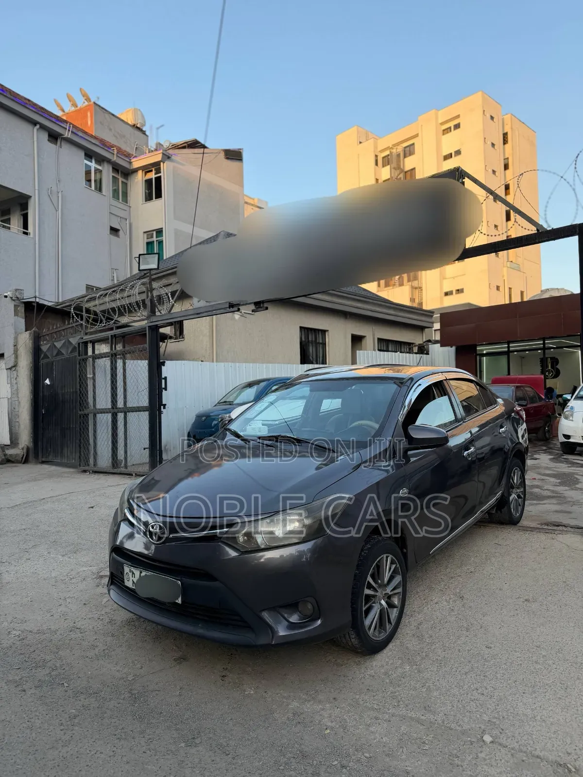 Toyota Yaris 2015 Brown