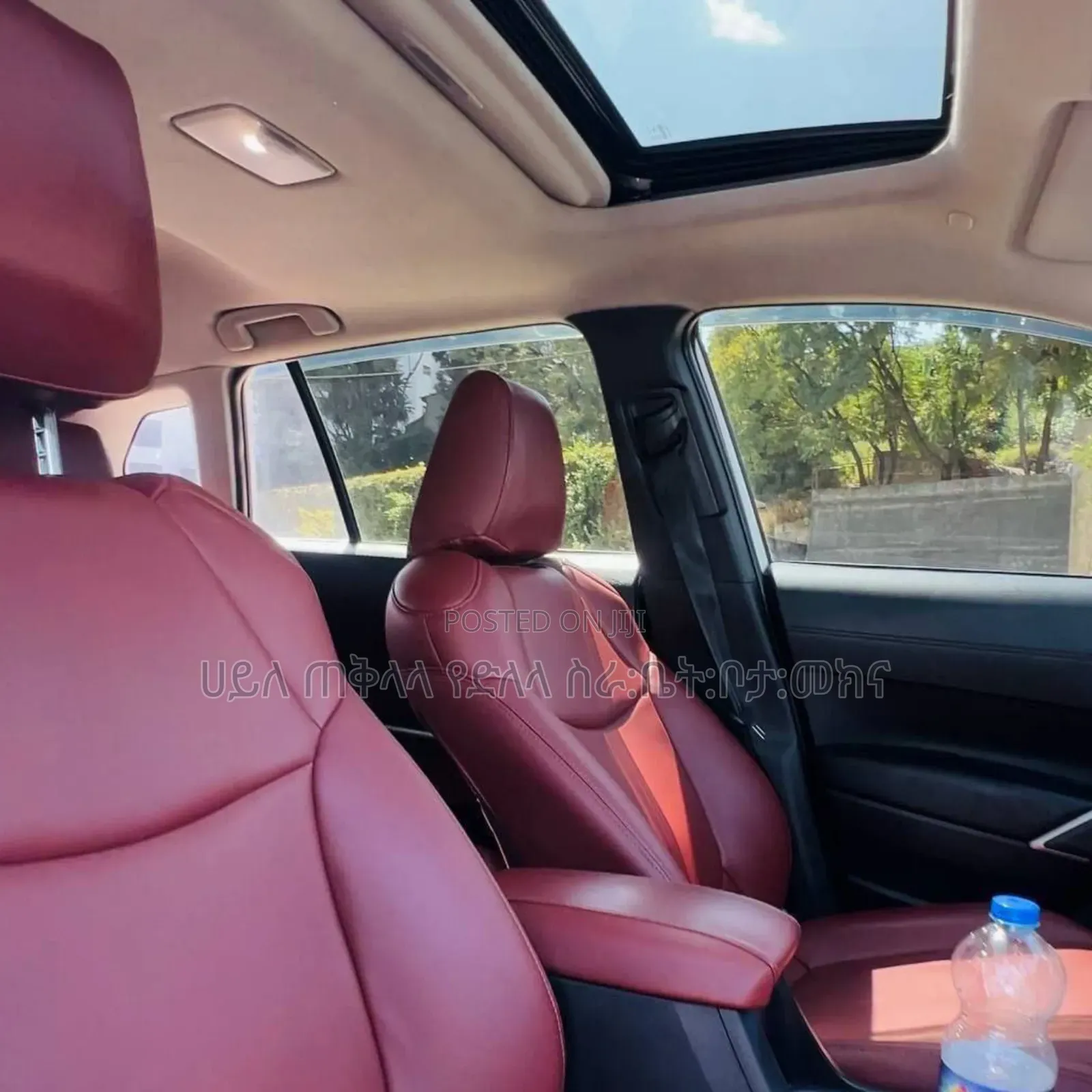 Toyota Corolla Cross Hybrid 2024 White