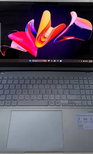 New Laptop Asus Vivobook 16 32GB Intel Core Ultra 9 SSD 512GB