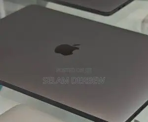New Laptop Apple MacBook Pro 2019 16GB Intel Core I7 SSD 512GB
