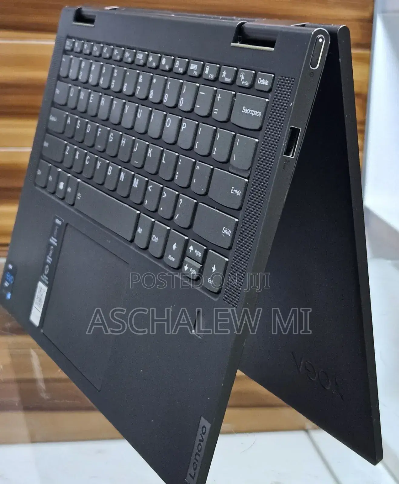 New Laptop Lenovo Yoga 7i 12GB Intel Core I5 SSD 512GB
