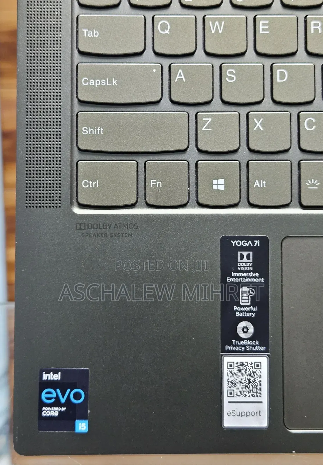 New Laptop Lenovo Yoga 7i 12GB Intel Core I5 SSD 512GB