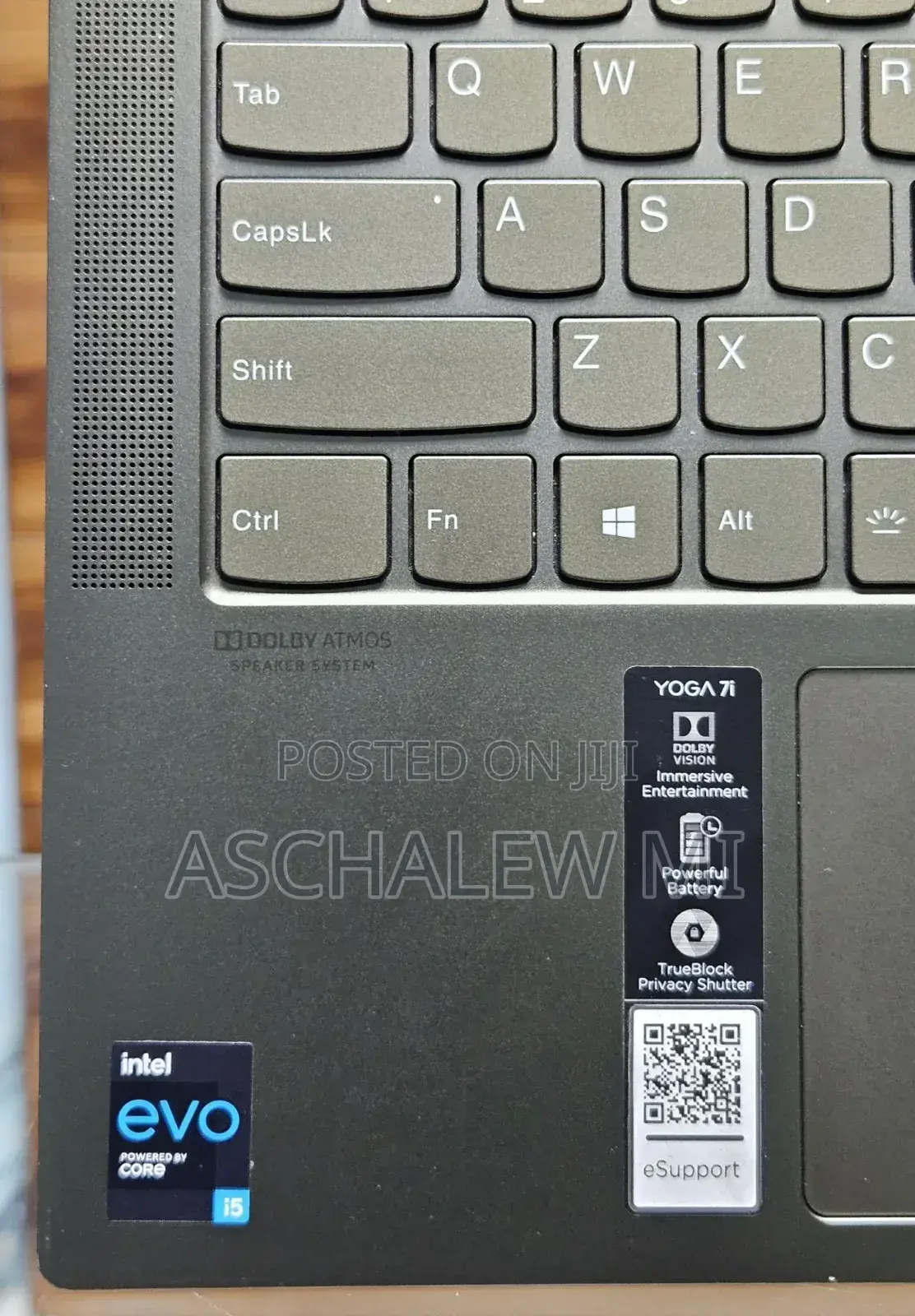 New Laptop Lenovo Yoga 7i 12GB Intel Core I5 SSD 512GB