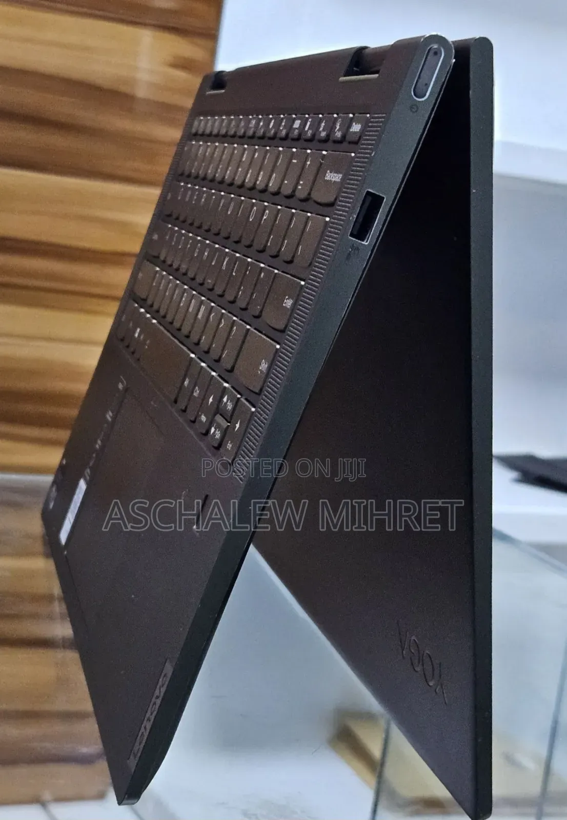 New Laptop Lenovo Yoga 7i 12GB Intel Core I5 SSD 512GB