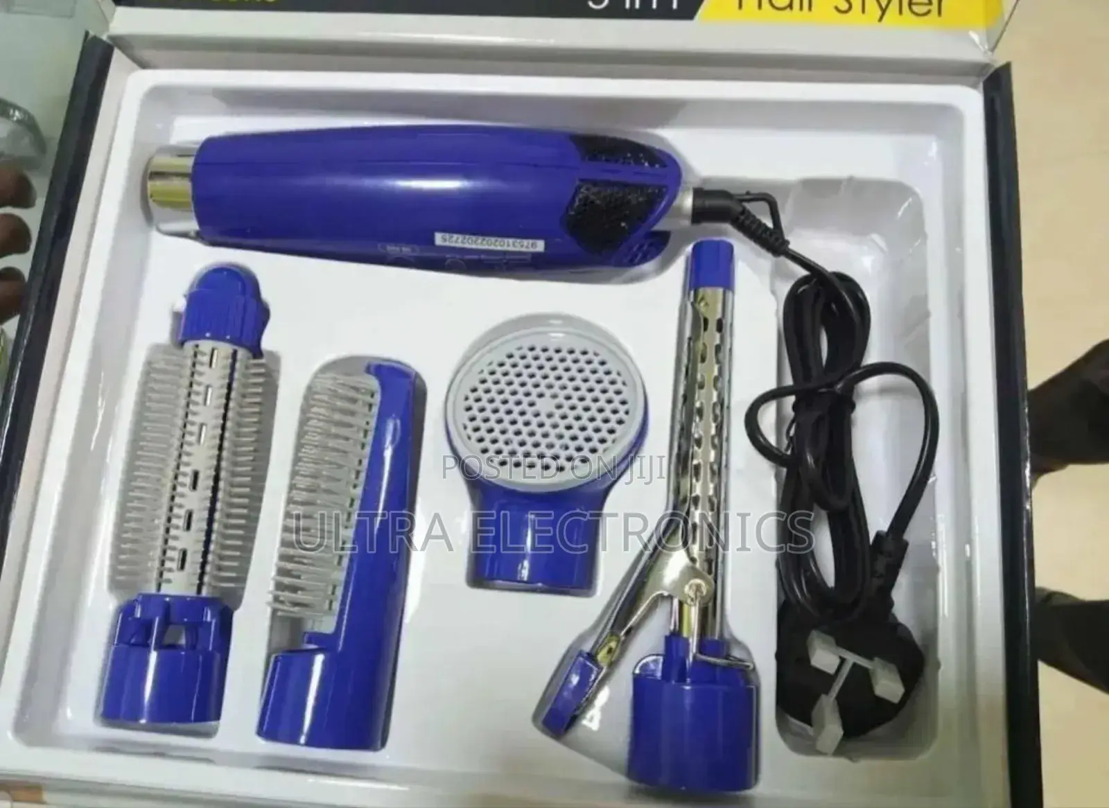 Sanford 5-in-1 Hair Styler, Model Number Sf9753hs.