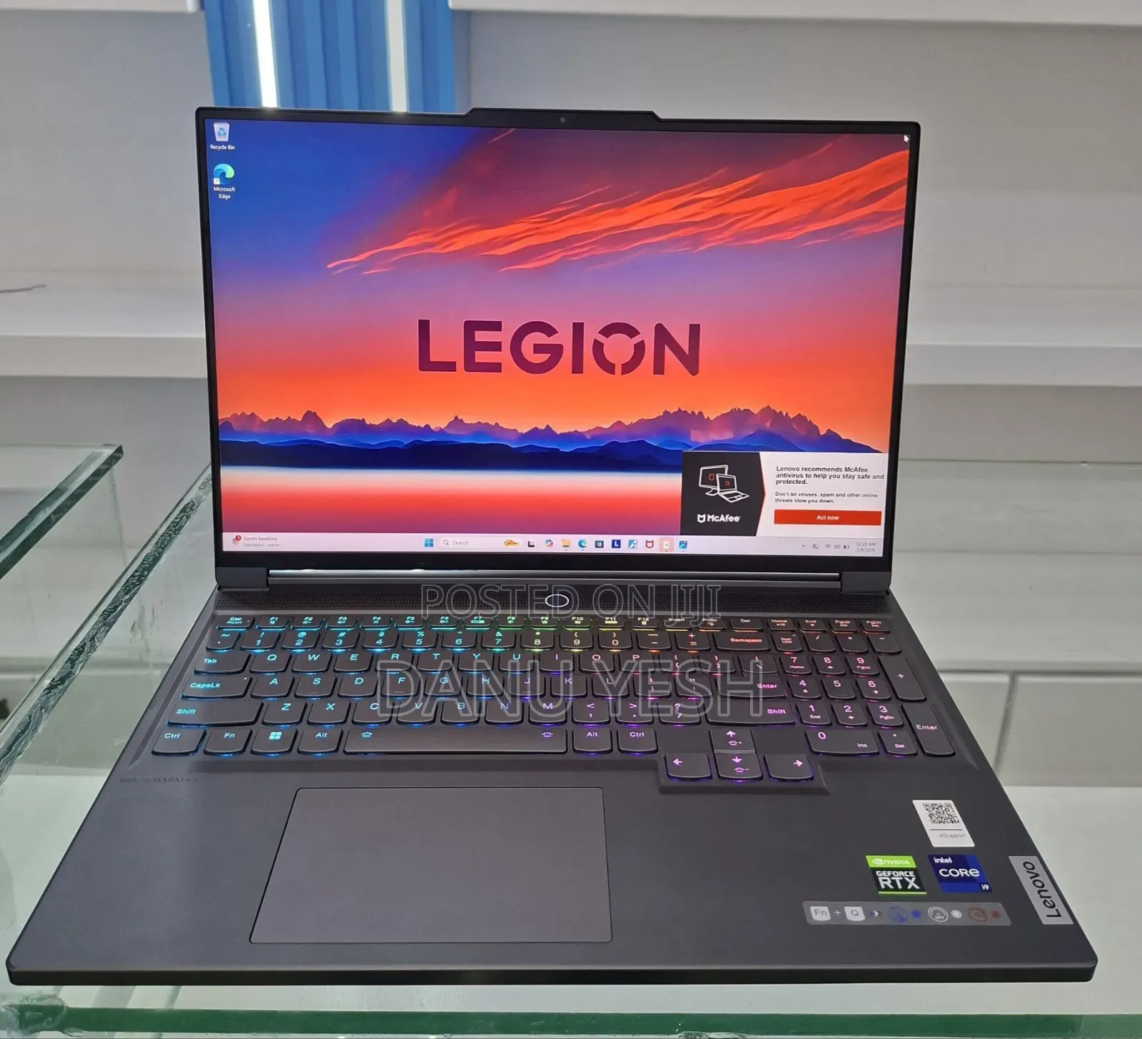 New Laptop Lenovo Legion 7 16GB Intel Core I9 SSD 1T