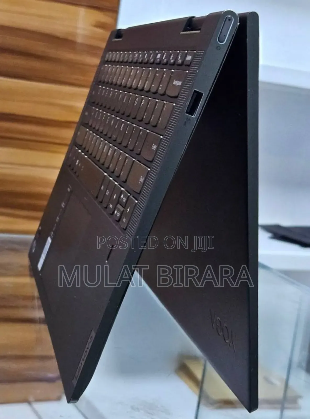 New Laptop Lenovo Yoga 7i 12GB Intel Core I5 SSD 512GB