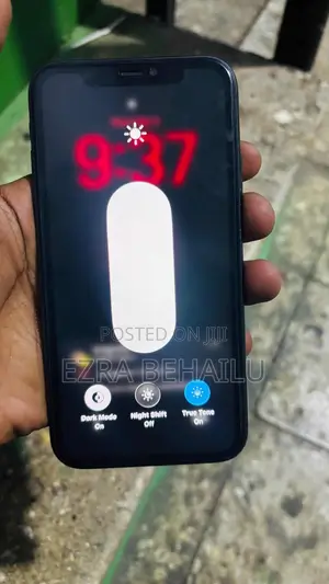 Apple iPhone 11 64 GB Black