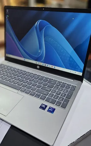 New Laptop HP Envy 15 16GB Intel Core Ultra 7 SSD 512GB