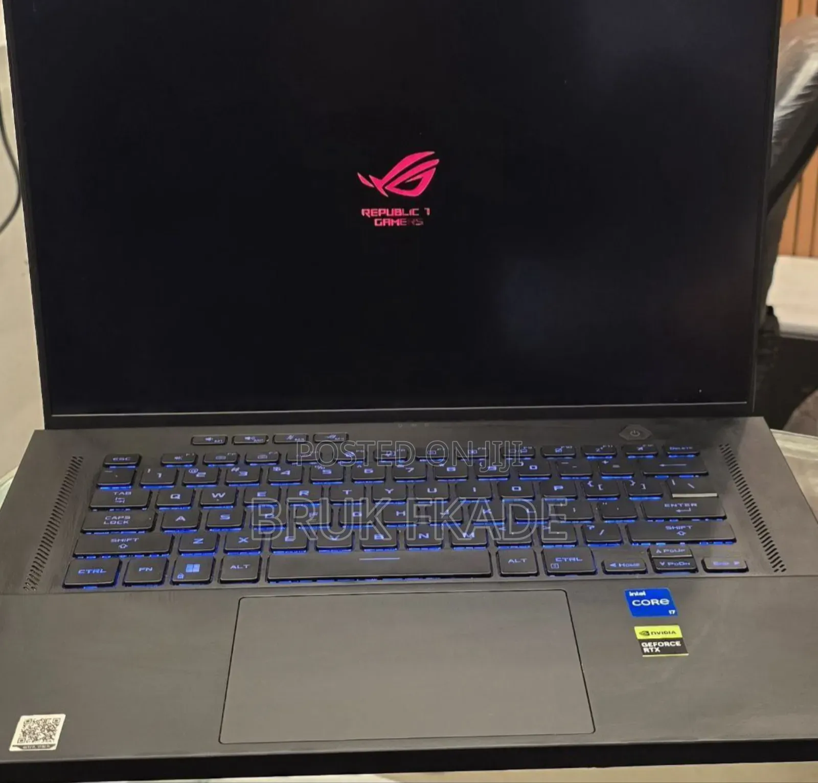 New Laptop Asus ROG Zephyrus G15 16GB Intel Core I7 SSD 512GB