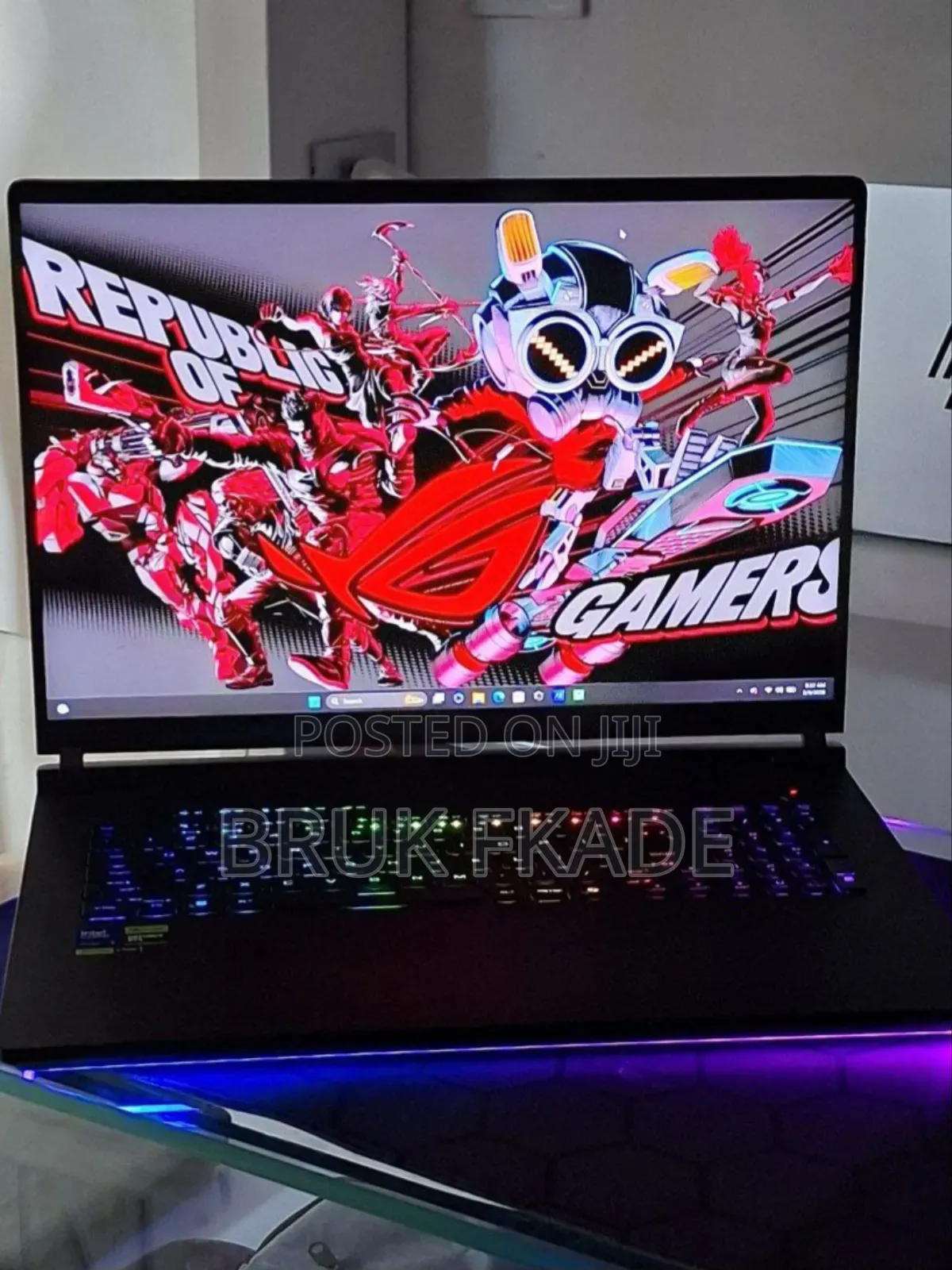 New Laptop Asus ROG Strix G16 G614 32GB Intel Core Ultra 9 SSD 2T