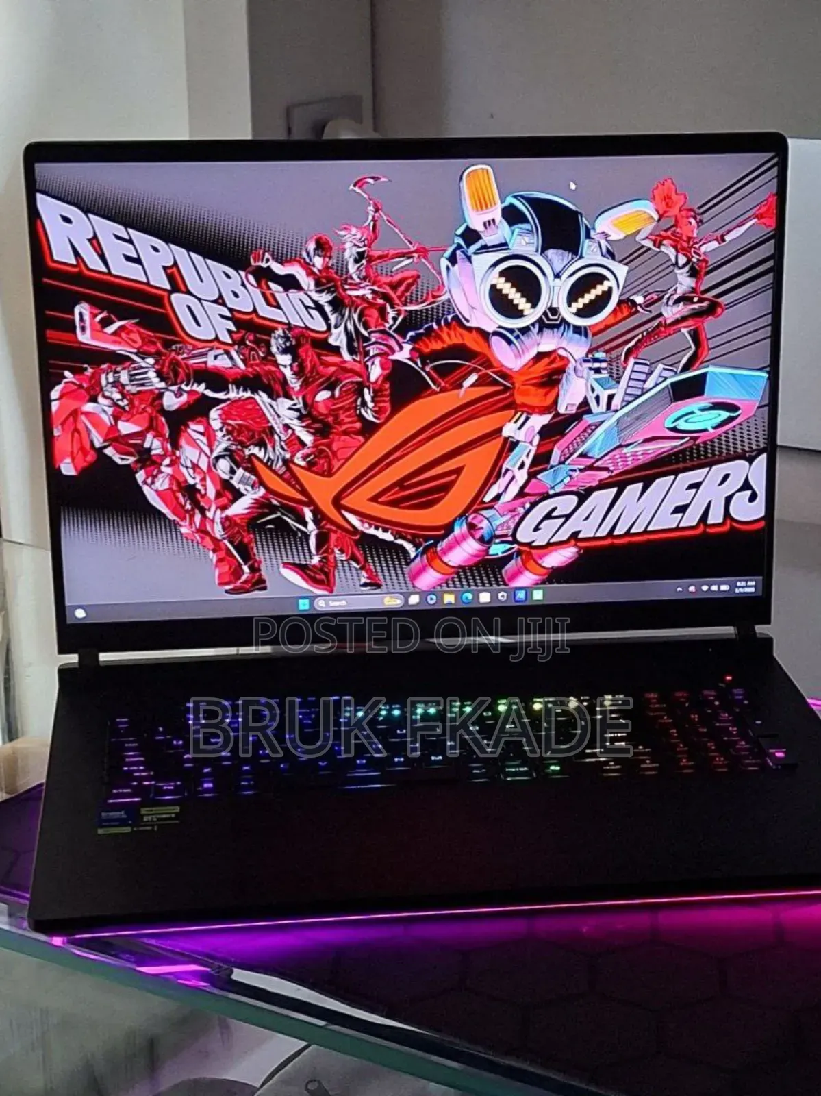 New Laptop Asus ROG Strix G16 G614 32GB Intel Core Ultra 9 SSD 2T
