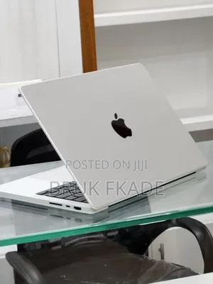 New Laptop Apple MacBook Pro M1 16GB Apple M1 Pro SSD 512GB