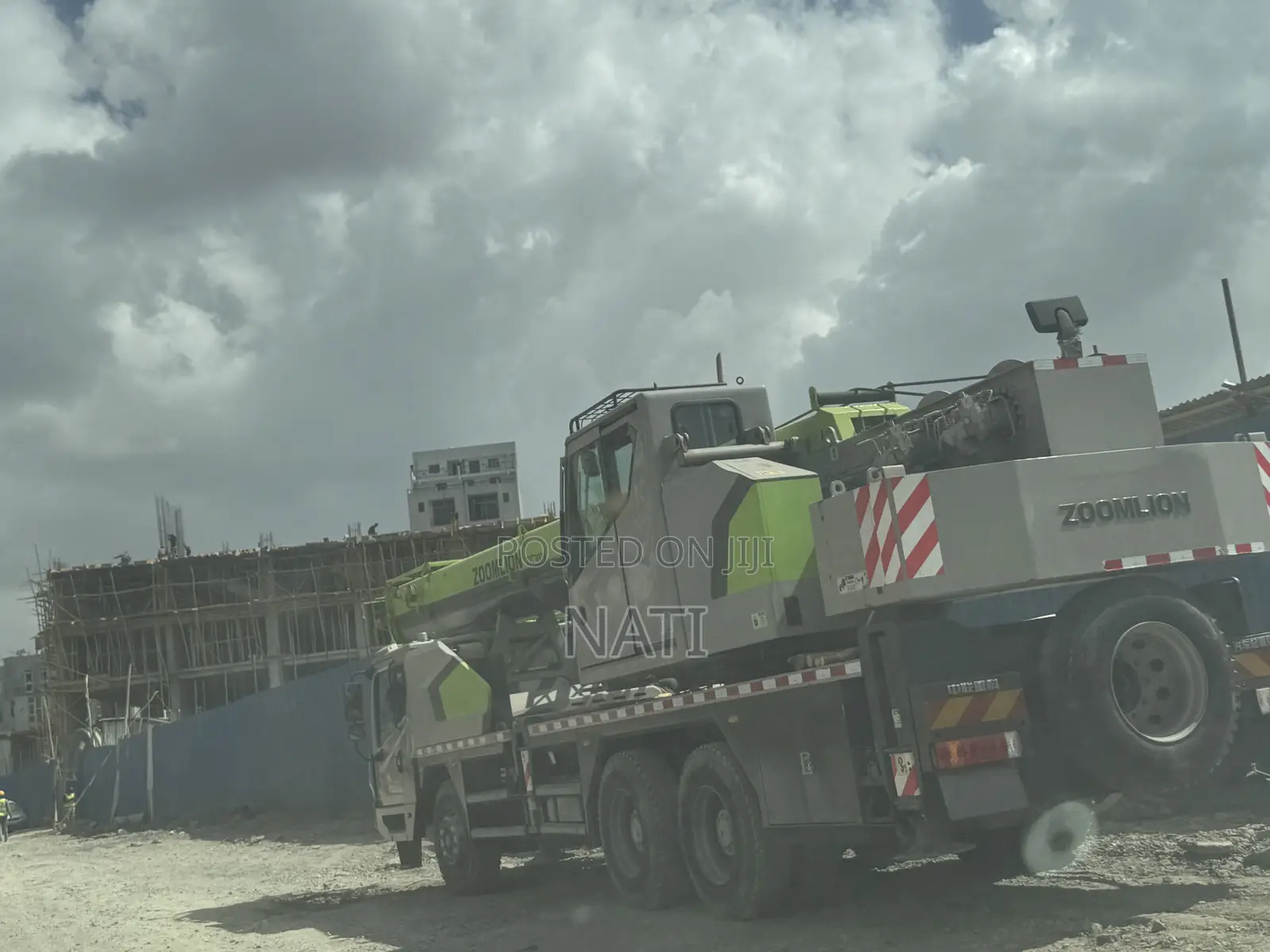 Leul Crane and Forklift Rental