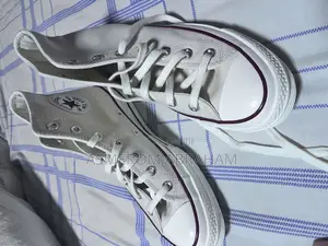 All Star Unisex Sneakers – New – Blue/Beige/White