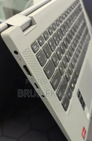 New Laptop Lenovo IdeaPad Flex 15 8GB AMD Ryzen 5 SSD 512GB