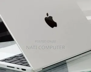 New Laptop Apple MacBook Pro M1 16GB Apple M1 Pro SSD 512GB