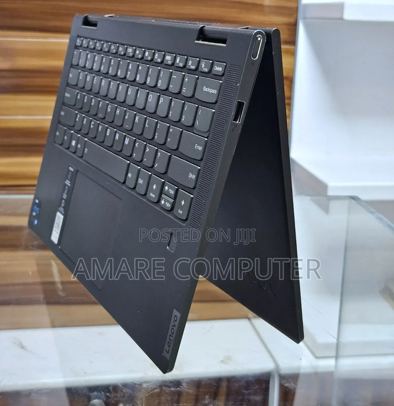 New Laptop Lenovo Yoga 7i 12GB Intel Core I5 SSD 512GB