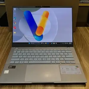 New Laptop Asus VivoBook S15 S530UN 32GB Intel Core Ultra 9 SSD 512GB